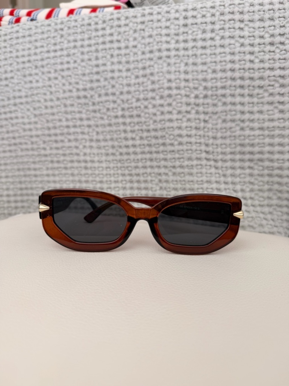 Classic Cat-Eye Brown Sunglasses with Dark Lenses